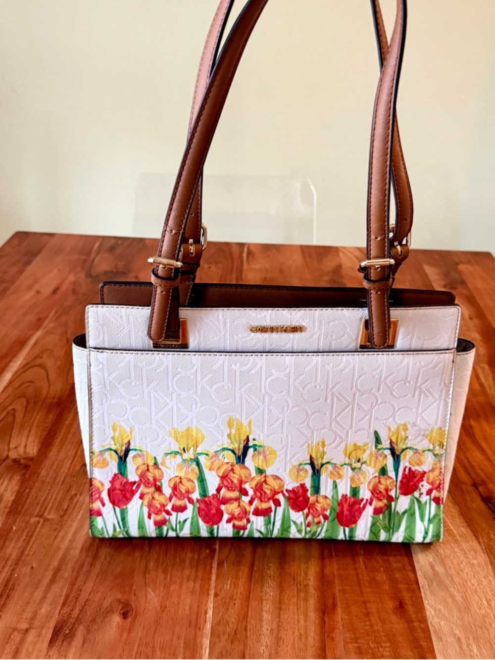 NWOT Calvin Klein Audrey CK Floral Emboss Satchel Handbag Iris Print Gold - Picture 3 of 6
